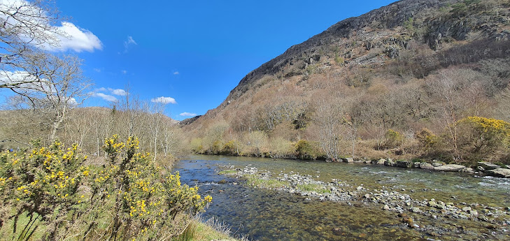 Górska rzeka w parku narodowym Eryri
